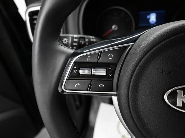 Kia Sportage IV Рестайлинг с пробегом 2021 года, цена 2 465 000 рублей, 86861 км, внедорожник, Автокод Объявления