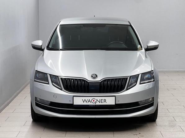 Skoda Octavia III (A7) Рестайлинг с пробегом 2018 года, цена 1 545 000 рублей, 229914 км, лифтбек, Автокод Объявления