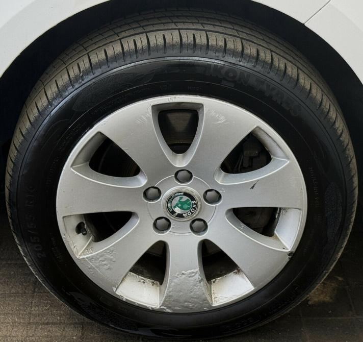 Skoda Superb II Москва  - изображение 17