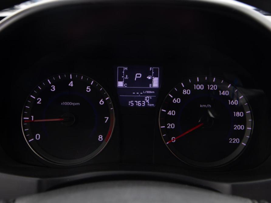Hyundai Solaris I Рестайлинг Москва  - изображение 9