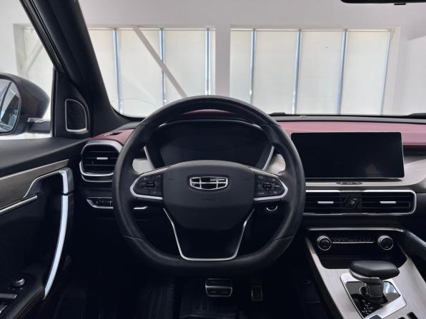 Geely Coolray I с пробегом 2023 года, цена 1 990 000 рублей, 38798 км, внедорожник, Автокод Объявления