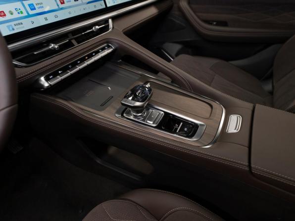 Geely Monjaro I Рестайлинг 2 с пробегом 2026 года, цена 4 200 000 рублей, 70 км, внедорожник, Автокод Объявления