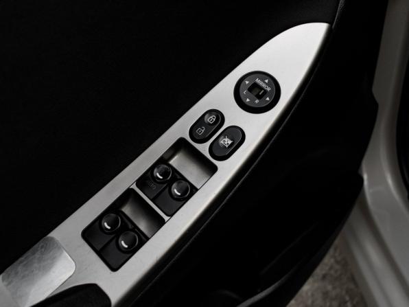Hyundai Solaris I Рестайлинг с пробегом 2015 года, цена 940 000 рублей, 203460 км, седан, Автокод Объявления