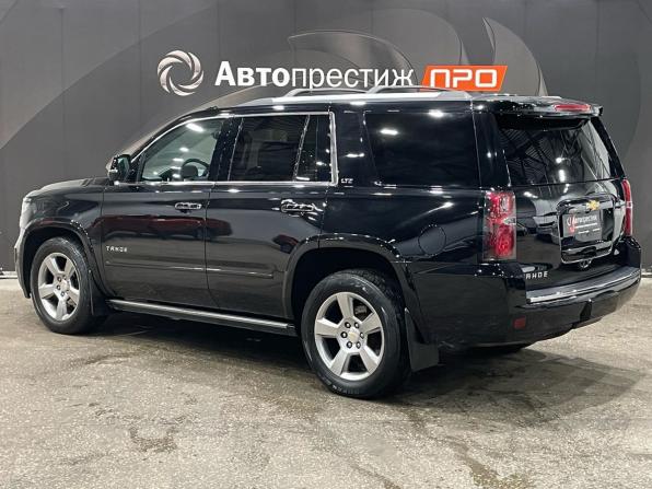 Chevrolet Tahoe IV с пробегом 2015 года, цена 3 490 000 рублей, 216465 км, внедорожник, Автокод Объявления