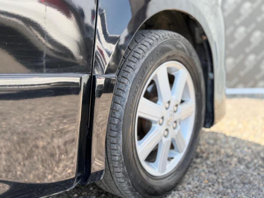 Toyota Voxy II (R70) Краснодар  - изображение 10