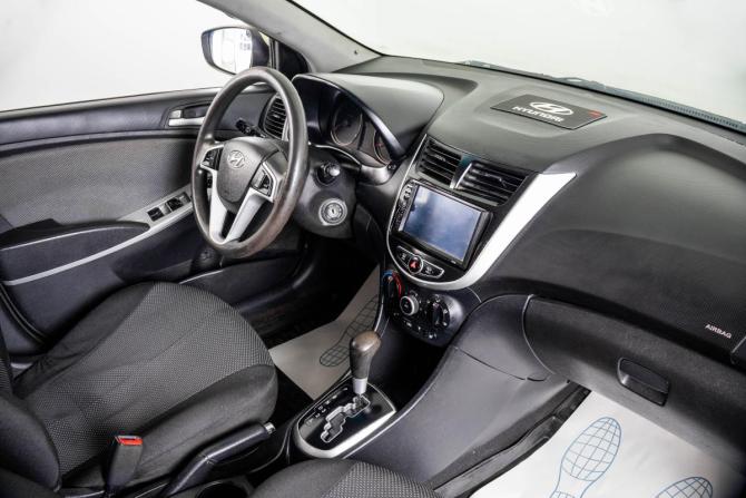 Hyundai Solaris I с пробегом 2012 года, цена 529 000 рублей, 255234 км, седан, Автокод Объявления