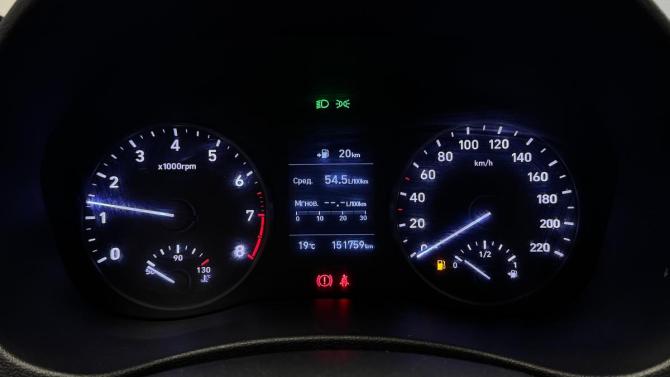 Hyundai Solaris II с пробегом 2018 года, цена 1 115 000 рублей, 151759 км, седан, Автокод Объявления