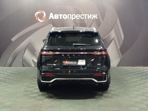 Geely Monjaro I с пробегом 2025 года, цена 4 000 000 рублей, 1000 км, внедорожник, Автокод Объявления