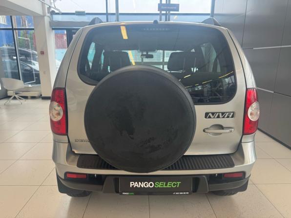 Chevrolet Niva I Рестайлинг с пробегом 2016 года, цена 799 000 рублей, 61227 км, внедорожник, Автокод Объявления