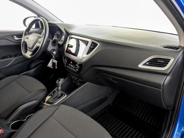 Hyundai Solaris II с пробегом 2019 года, цена 1 495 000 рублей, 64302 км, седан, Автокод Объявления