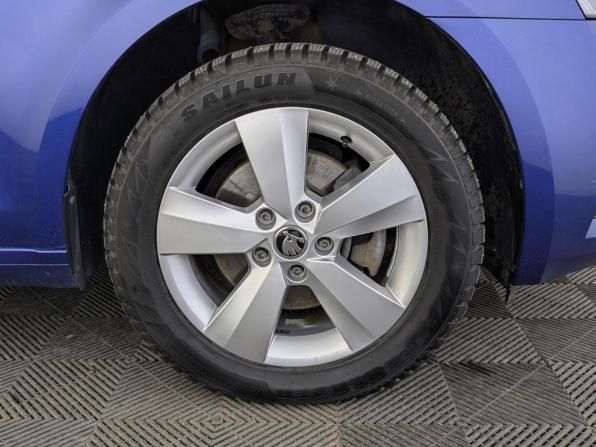 Skoda Octavia III (A7) Рестайлинг с пробегом 2019 года, цена 1 825 000 рублей, 104479 км, лифтбек, Автокод Объявления