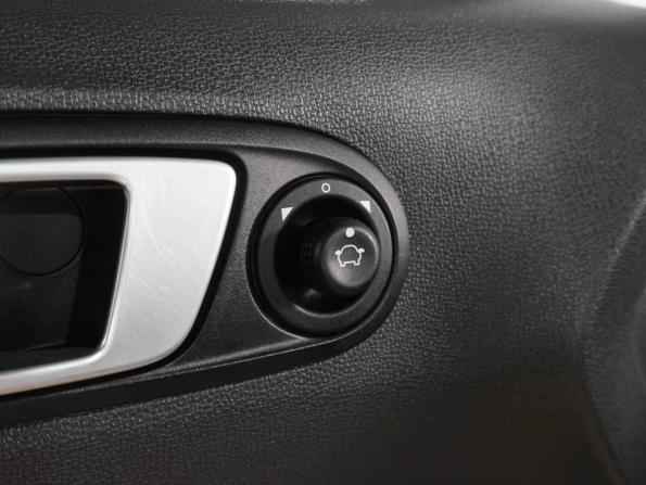Ford EcoSport II с пробегом 2014 года, цена 1 049 000 рублей, 146723 км, внедорожник, Автокод Объявления