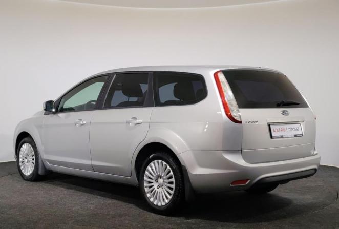 Ford Focus II Рестайлинг с пробегом 2010 года, цена 760 000 рублей, 139386 км, универсал, Автокод Объявления