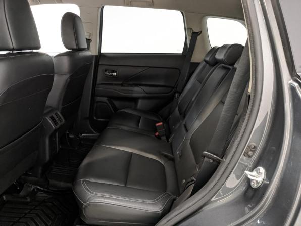 Mitsubishi Outlander III Рестайлинг 3 с пробегом 2019 года, цена 2 200 000 рублей, 151000 км, внедорожник, Автокод Объявления