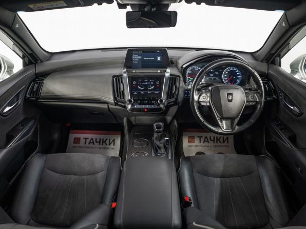 Toyota Crown XV (S220) с пробегом 2018 года, цена 3 098 500 рублей, 153447 км, седан, Автокод Объявления