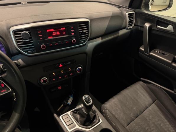 Kia Sportage IV Рестайлинг с пробегом 2019 года, цена 1 780 000 рублей, 117475 км, внедорожник, Автокод Объявления