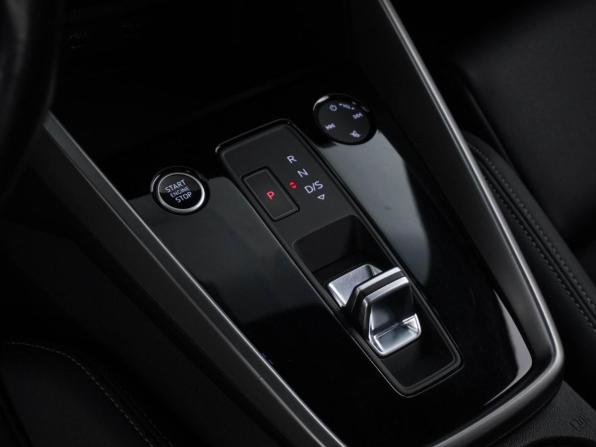 Audi A3 IV (8Y) с пробегом 2021 года, цена 2 987 444 рубля, 68475 км, седан, Автокод Объявления