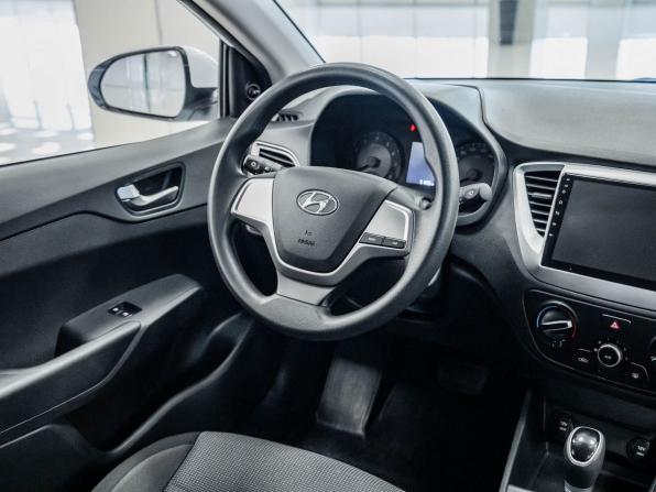Hyundai Solaris II Рестайлинг с пробегом 2020 года, цена 1 456 000 рублей, 51885 км, седан, Автокод Объявления