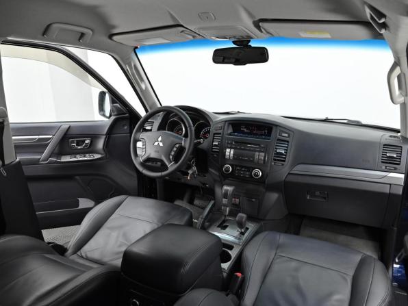 Mitsubishi Pajero IV с пробегом 2011 года, цена 1 599 000 рублей, 178000 км, внедорожник, Автокод Объявления