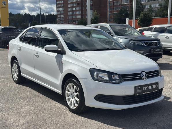 Volkswagen Polo V с пробегом 2014 года, цена 995 000 рублей, 87646 км, седан, Автокод Объявления