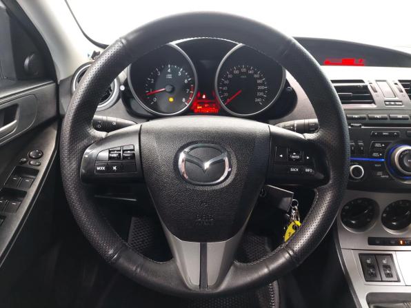 Mazda 3 II (BL) с пробегом 2009 года, цена 635 000 рублей, 324149 км, хэтчбек, Автокод Объявления