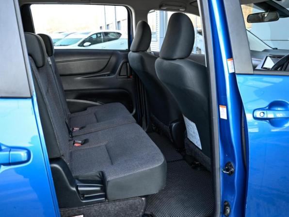 Toyota Sienta II Рестайлинг с пробегом 2019 года, цена 1 490 000 рублей, 94621 км, компактвэн, Автокод Объявления