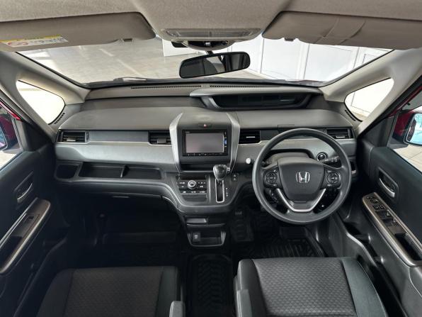 Honda Freed II с пробегом 2018 года, цена 1 610 000 рублей, 67117 км, компактвэн, Автокод Объявления
