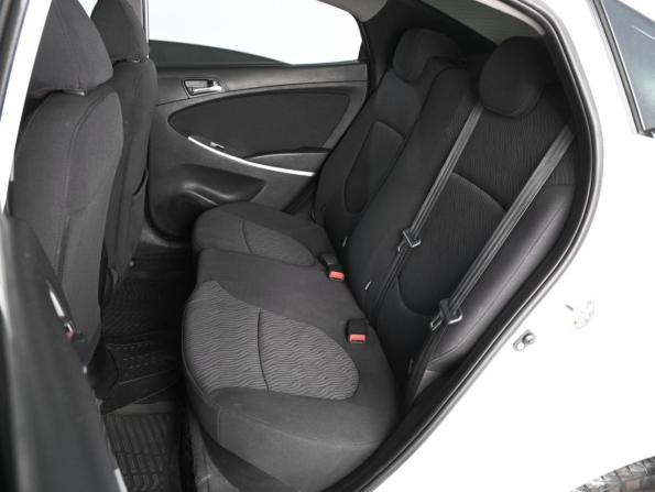 Hyundai Solaris I с пробегом 2012 года, цена 959 000 рублей, 134293 км, седан, Автокод Объявления