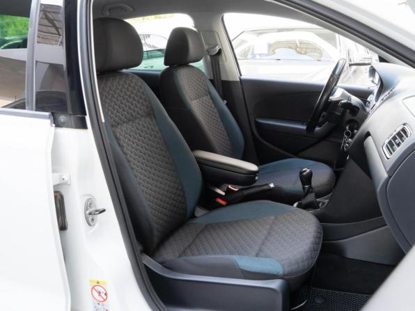 Volkswagen Polo V Рестайлинг с пробегом 2019 года, цена 1 300 000 рублей, 103625 км, седан, Автокод Объявления