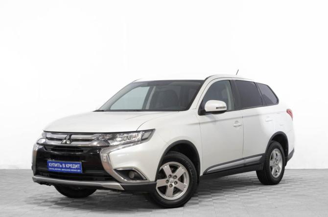 Mitsubishi Outlander III Рестайлинг 2 с пробегом 2015 года, цена 1 599 000 рублей, 210000 км, внедорожник, Автокод Объявления