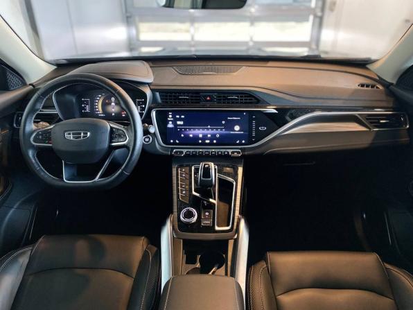 Geely Atlas Pro с пробегом 2021 года, цена 1 552 000 рублей, 127224 км, внедорожник, Автокод Объявления