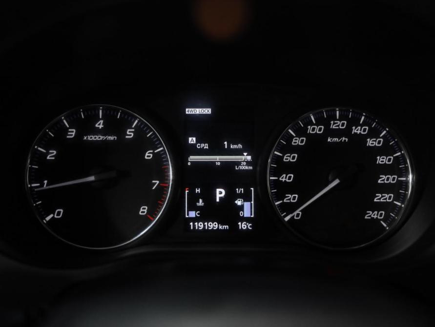 Mitsubishi Outlander III Рестайлинг 3 Санкт-Петербург  - изображение 14