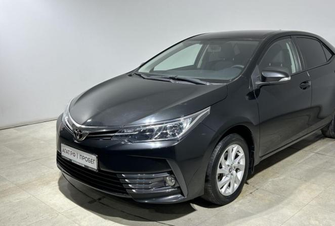 Toyota Corolla XI (E160 E170 E180) Рестайлинг 1 с пробегом 2018 года, цена 1 700 000 рублей, 135088 км, седан, Автокод Объявления
