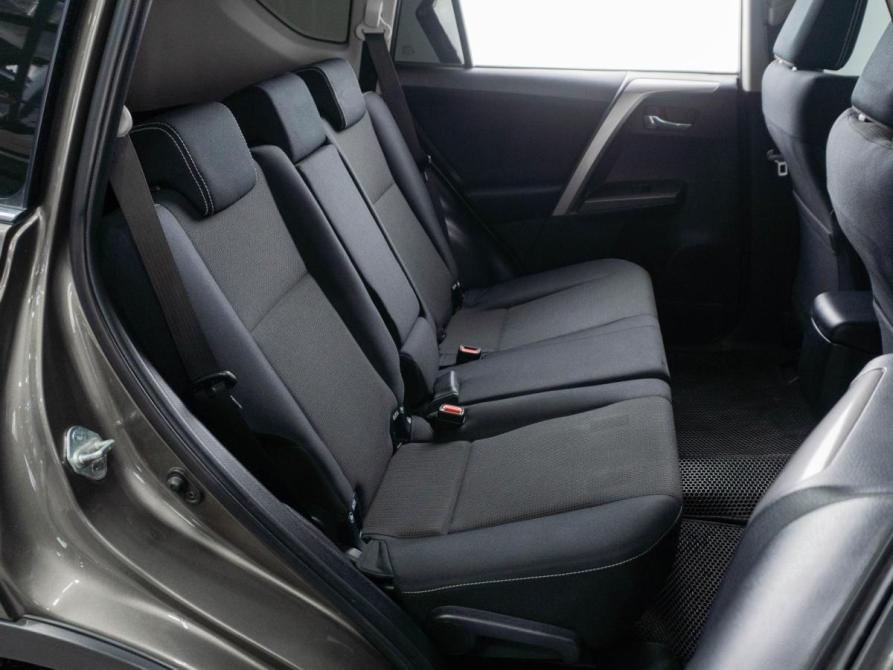 Toyota RAV4 IV (XA40) Рестайлинг Тюмень  - изображение 7