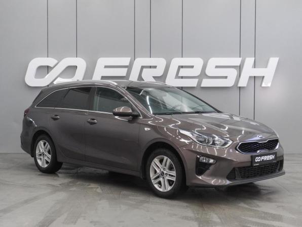 Kia Ceed III с пробегом 2019 года, цена 1 596 070 рублей, 104397 км, универсал, Автокод Объявления
