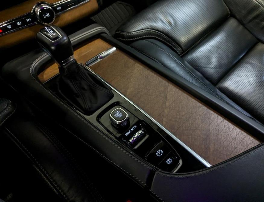 Volvo XC90 II Москва  - изображение 30