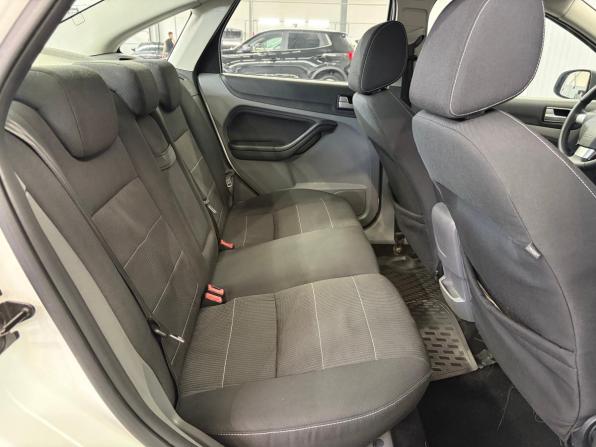 Ford Focus II Рестайлинг с пробегом 2009 года, цена 497 000 рублей, 284039 км, седан, Автокод Объявления