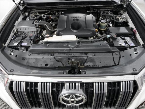 Toyota Land Cruiser Prado 150 Series Рестайлинг 2 с пробегом 2017 года, цена 4 493 000 рублей, 272885 км, внедорожник, Автокод Объявления