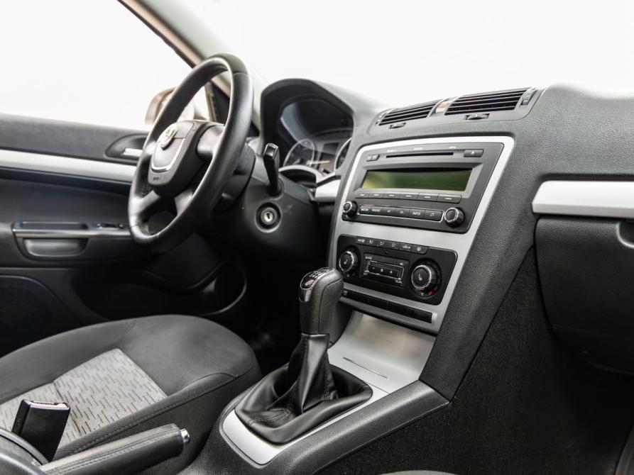 Skoda Octavia II (A5) Рестайлинг Волгоград  - изображение 32