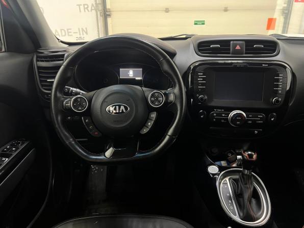 Kia Soul II Рестайлинг с пробегом 2016 года, цена 1 499 000 рублей, 99000 км, хэтчбек, Автокод Объявления