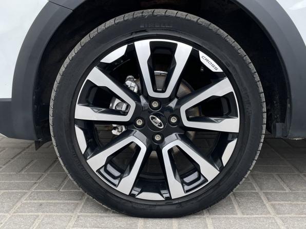 Lada (ВАЗ) Vesta I Рестайлинг (NG) с пробегом 2023 года, цена 1 350 000 рублей, 49437 км, седан, Автокод Объявления
