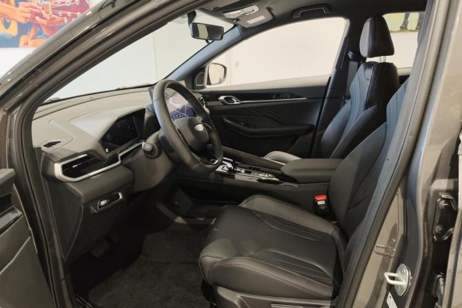 Новый Geely Coolray I Рестайлинг 2 2026 года, цена 2 674 990 рублей, внедорожник, Автокод Объявления