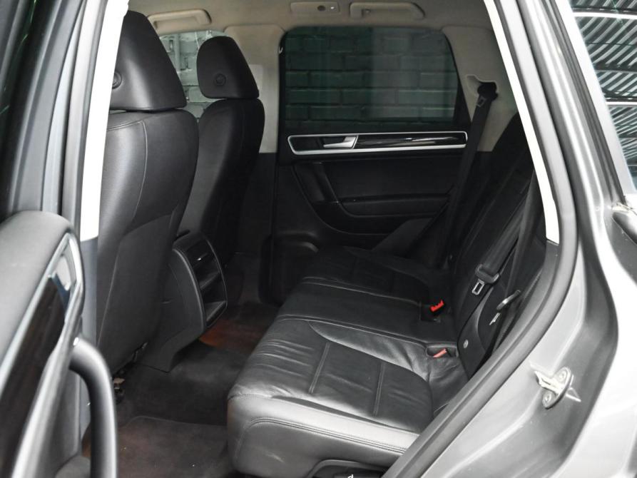 Volkswagen Touareg II Рестайлинг Екатеринбург  - изображение 11