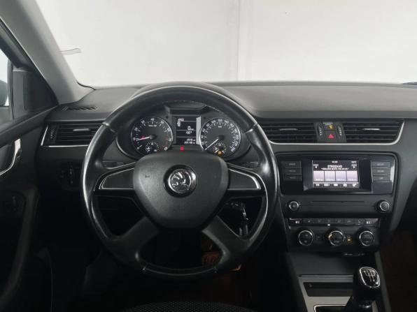 Skoda Octavia III (A7) с пробегом 2014 года, цена 990 000 рублей, 225000 км, лифтбек, Автокод Объявления
