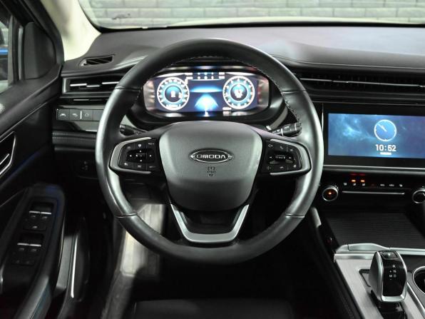 Omoda S5 с пробегом 2023 года, цена 1 700 000 рублей, 45493 км, седан, Автокод Объявления
