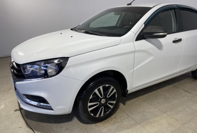 Lada (ВАЗ) Vesta I с пробегом 2018 года, цена 880 000 рублей, 100576 км, седан, Автокод Объявления