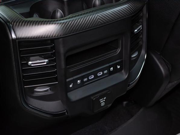 Ram 1500 V Рестайлинг с пробегом 2026 года, цена 11 499 000 рублей, 34 км, offers.body_type.unknown, Автокод Объявления