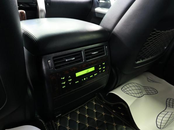 Toyota Land Cruiser 200 Series Рестайлинг 2 с пробегом 2015 года, цена 4 150 000 рублей, 258311 км, внедорожник, Автокод Объявления