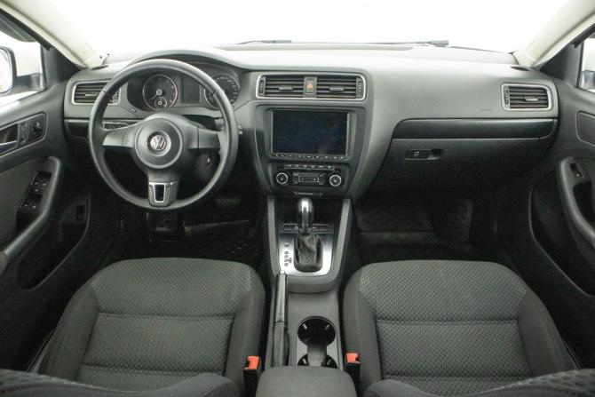 Volkswagen Jetta VI с пробегом 2012 года, цена 639 000 рублей, 300254 км, седан, Автокод Объявления