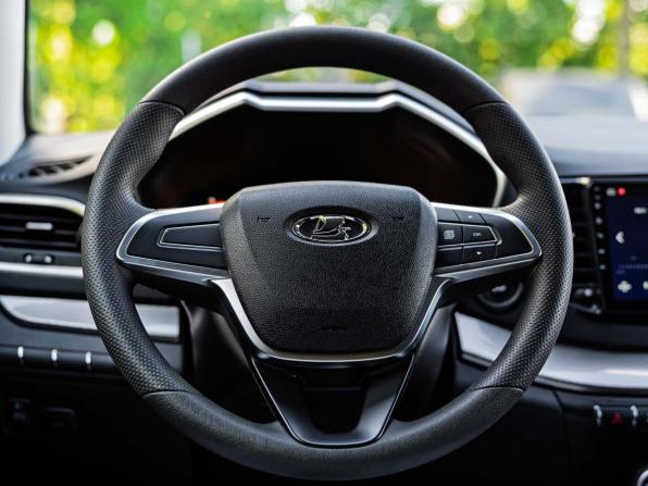 Lada (ВАЗ) Vesta I Рестайлинг (NG) с пробегом 2024 года, цена 1 160 000 рублей, 47193 км, седан, Автокод Объявления